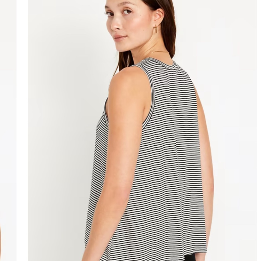 NWT Old Navy Women’s Luxe Black and White Stripes Sleeveless Tank Top - Size SP - Picture 2 of 9